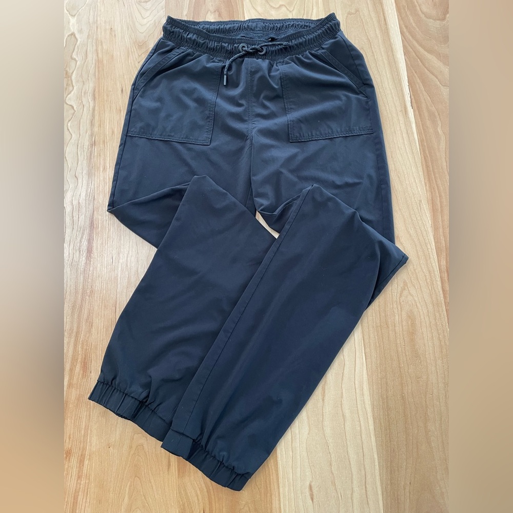 Athleta Girl Black Athletic Joggers Size Large Lightweight